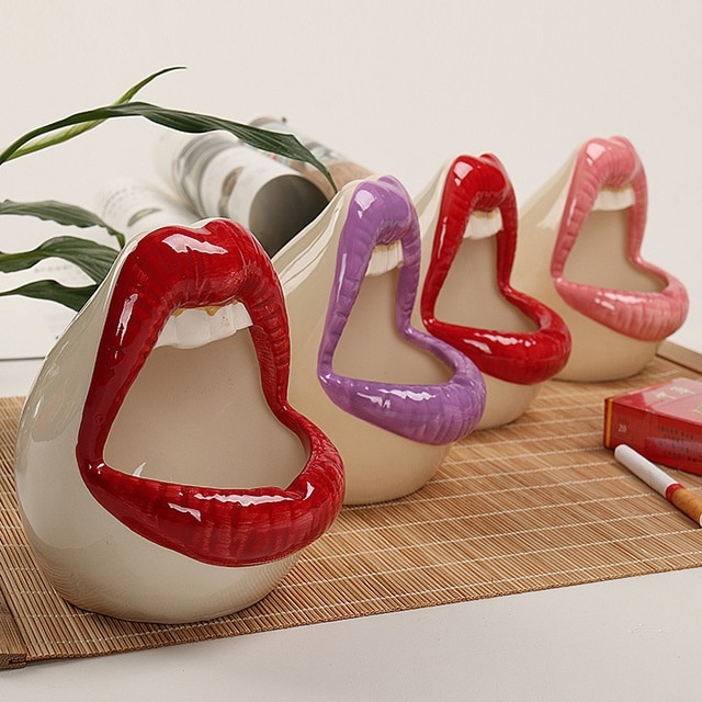 "Lips" - Funny Ceramic Ashtray - For Indoor And Outdoor