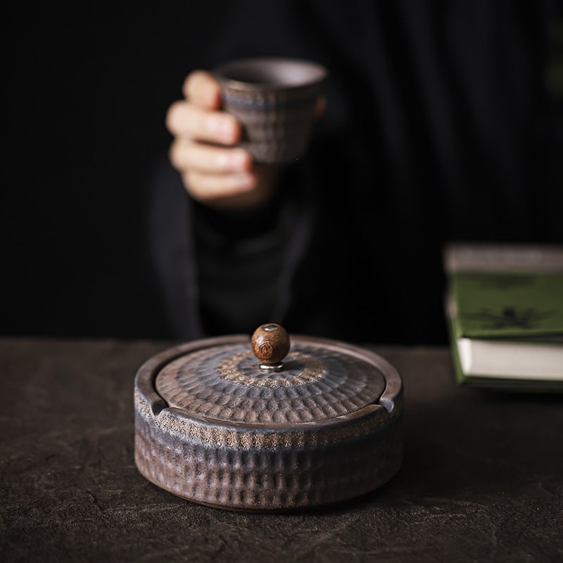 Handmade Japanese Ashtray With Lid